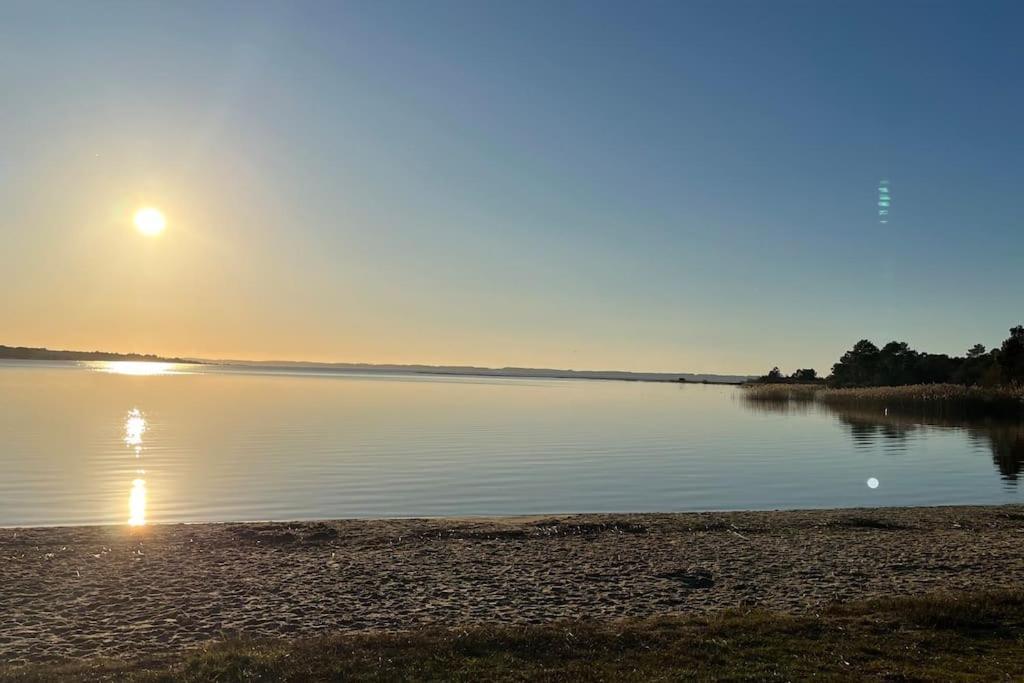 Maison Neuve 3 Etoiles Les Logis Du Lac Санґіне Екстер'єр фото